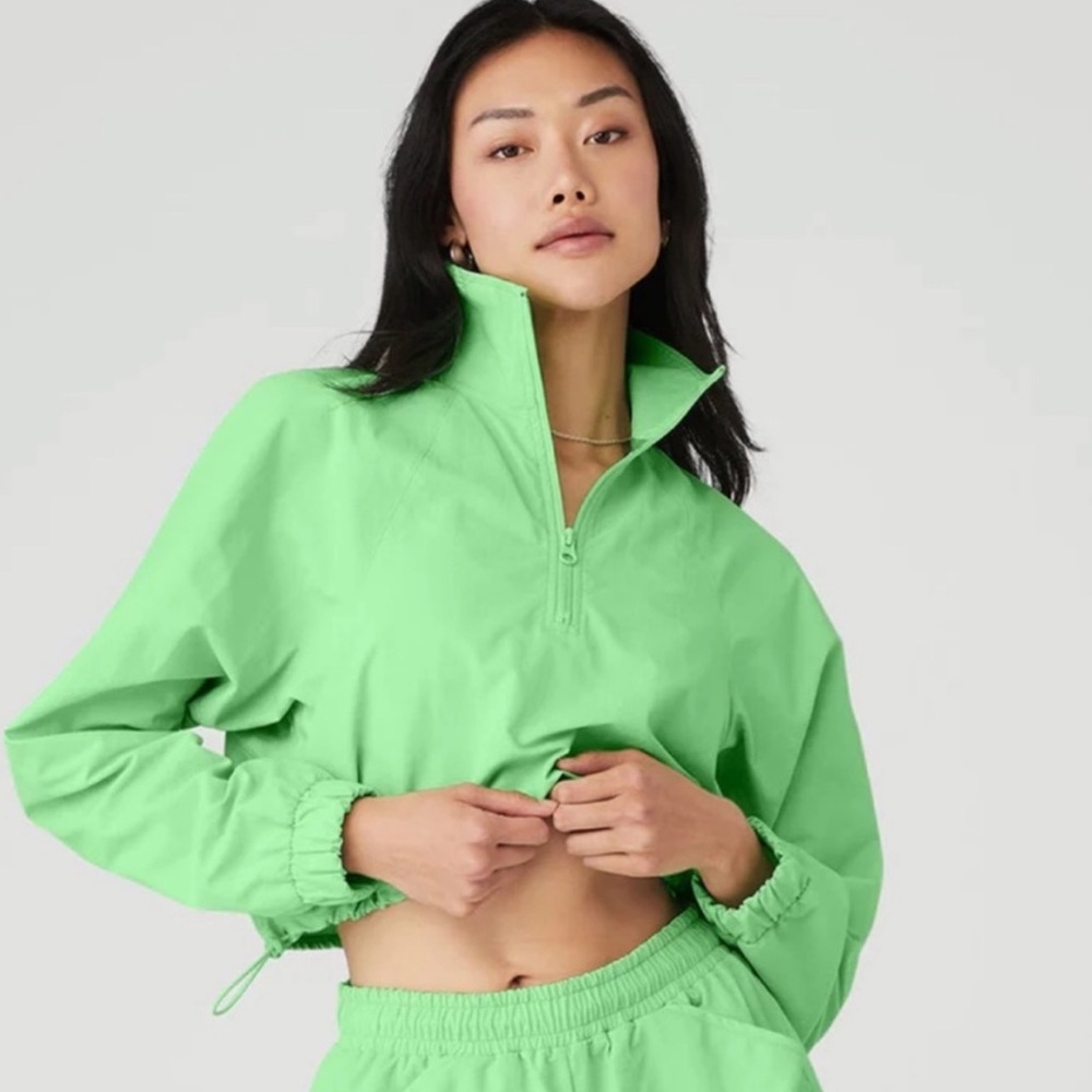 Alo Yoga Cropped 1/4 Zip Alumni Pullover NWOT